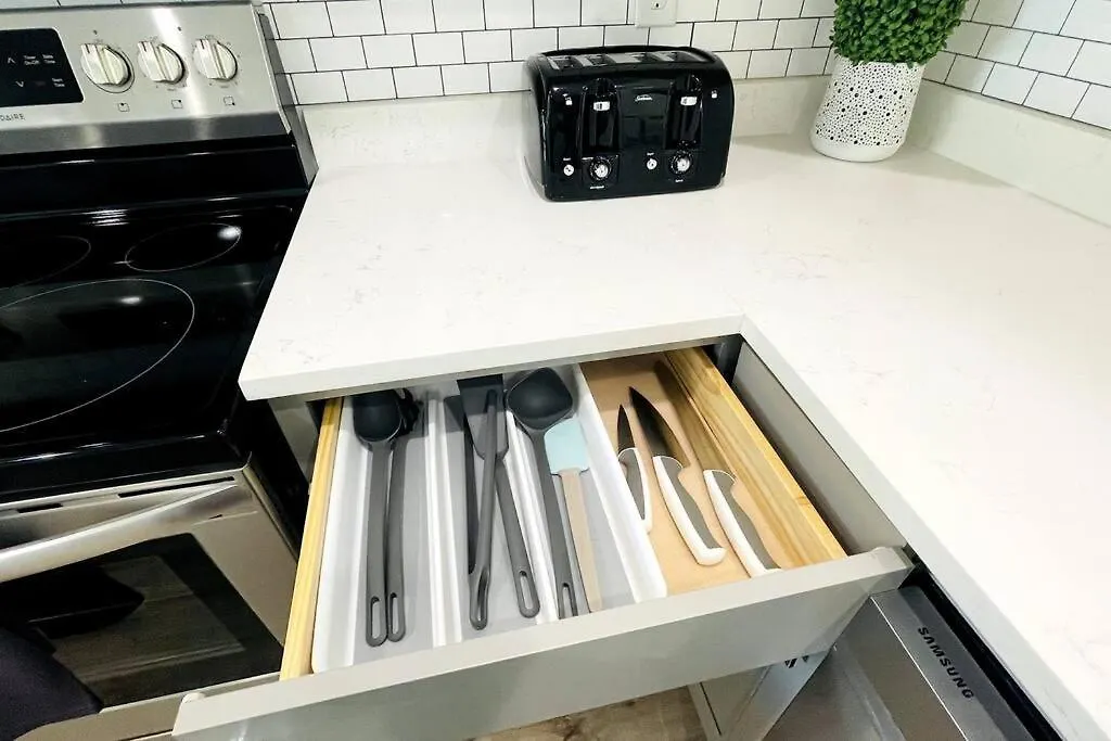 Semesterbostad Modern Home Near Uptown Clt, Airport And More Charlotte