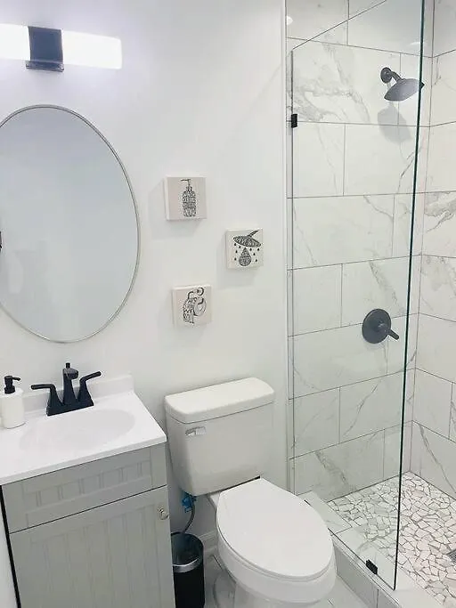 Modern Home Near Uptown Clt, Airport And More Charlotte USA