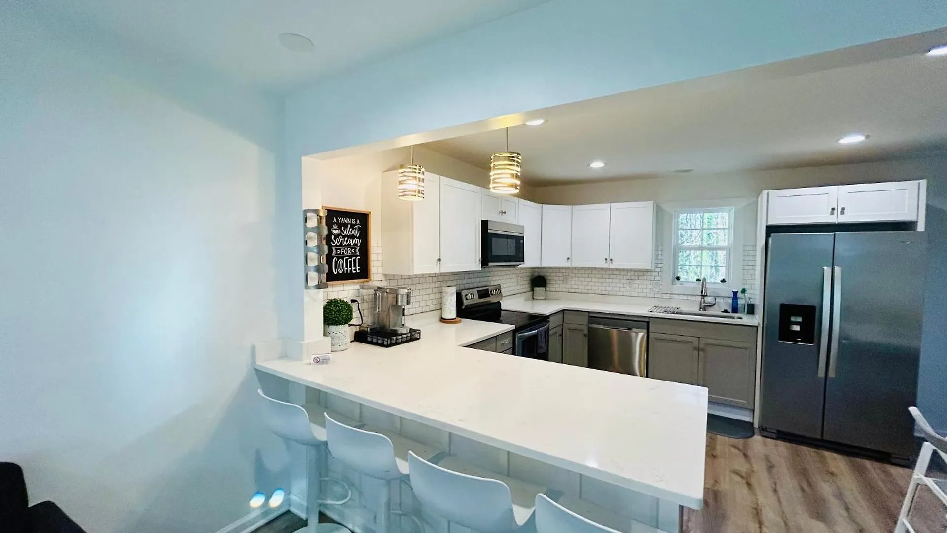 Semesterbostad Modern Home Near Uptown Clt, Airport And More Charlotte