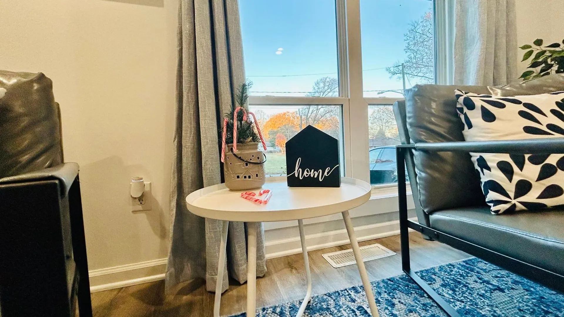Modern Home Near Uptown Clt, Airport And More Charlotte Semesterbostad