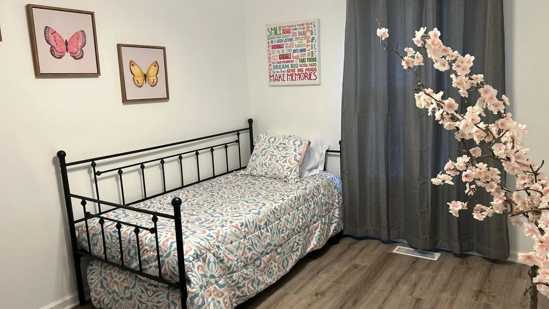 Semesterbostad Modern Home Near Uptown Clt, Airport And More Charlotte USA