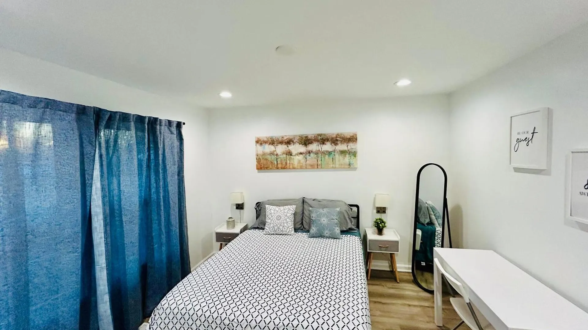 Modern Home Near Uptown Clt, Airport And More Charlotte Semesterbostad